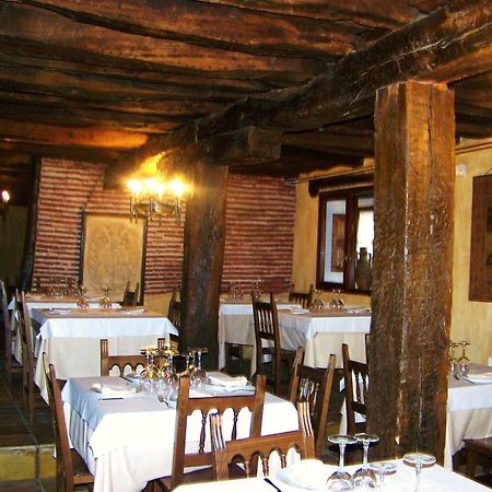 Palacio De Los Alvarado En Las Merindades El Ribero Dış mekan fotoğraf