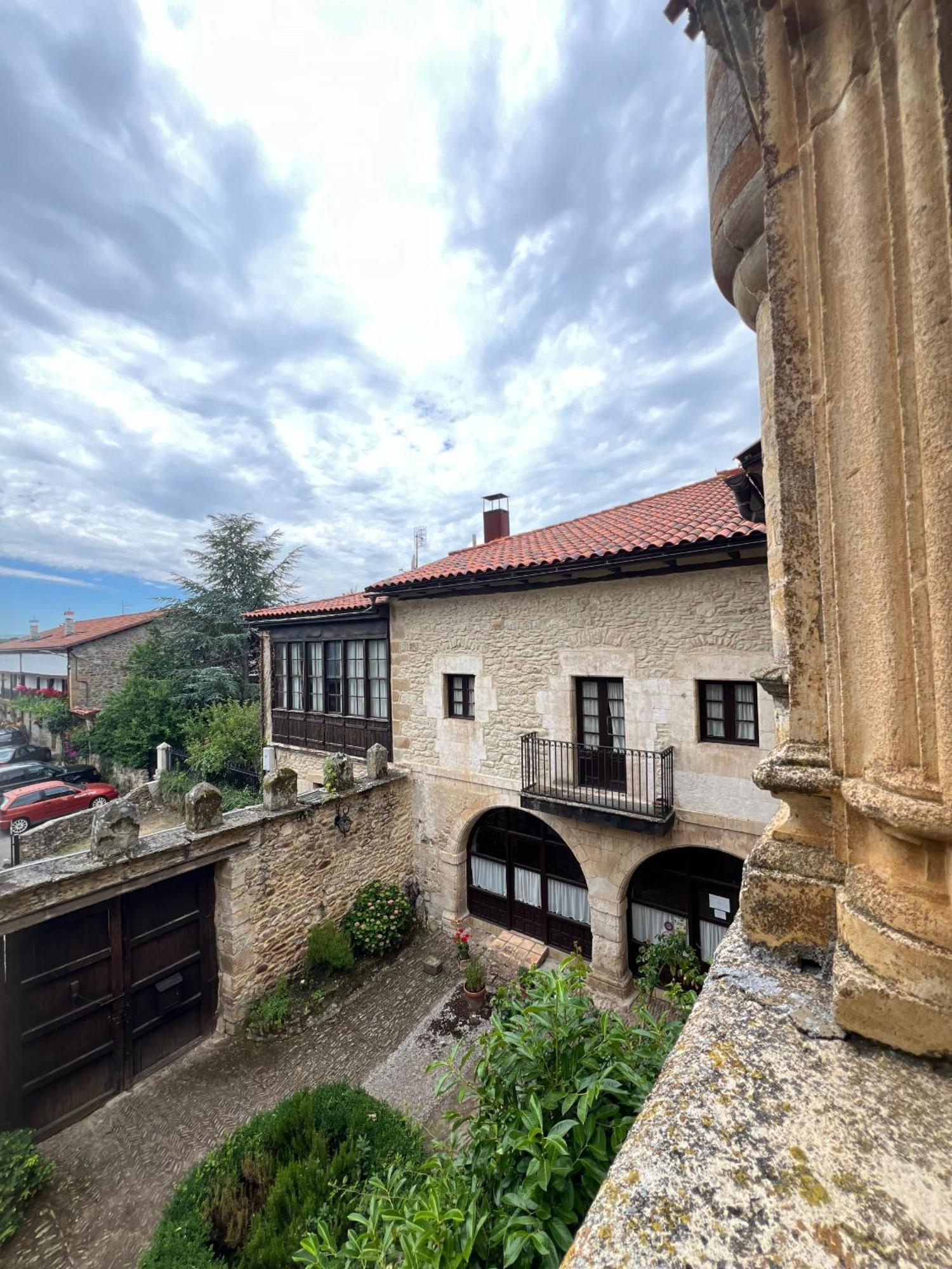 Palacio De Los Alvarado En Las Merindades El Ribero Dış mekan fotoğraf