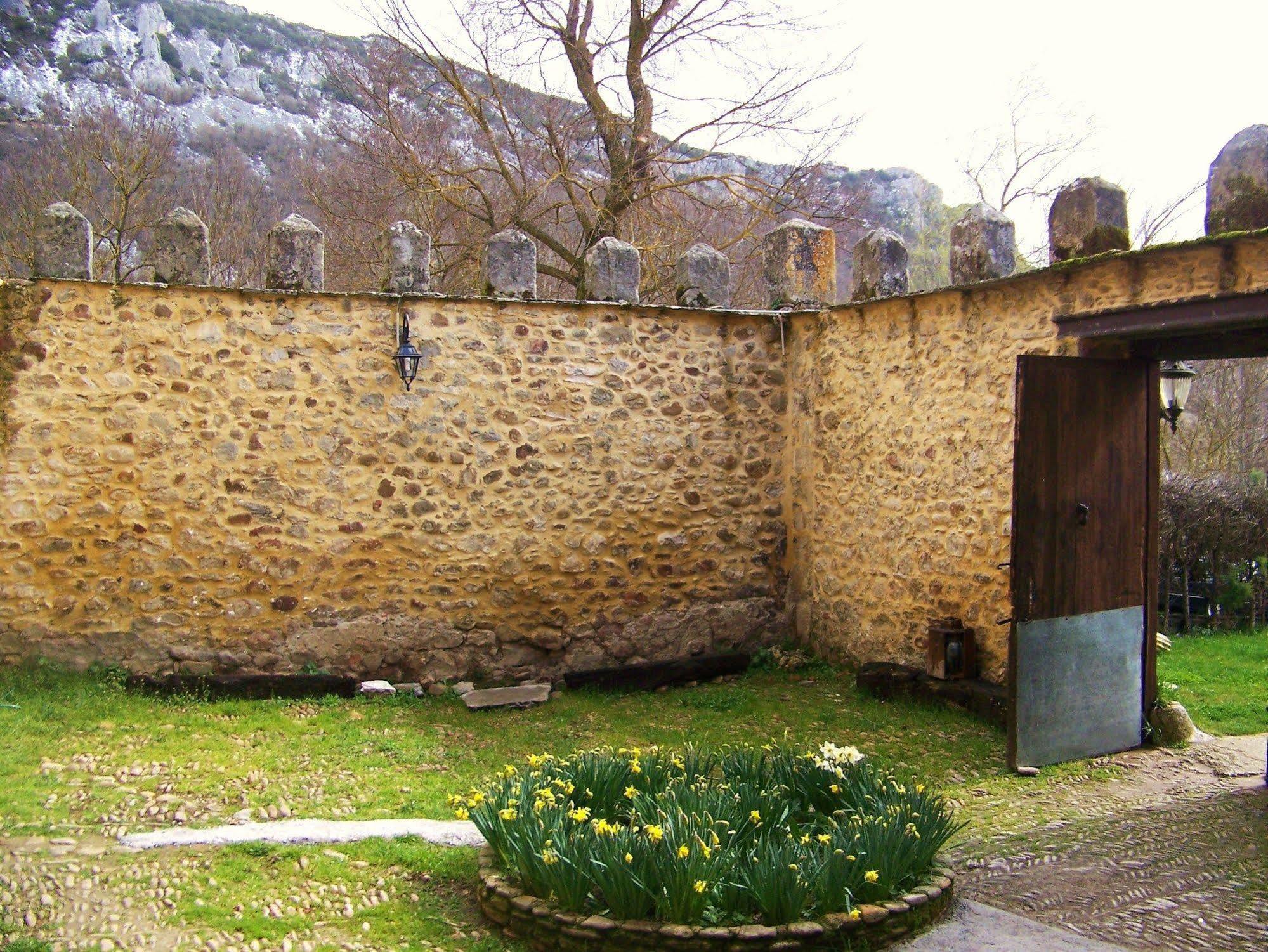 Palacio De Los Alvarado En Las Merindades El Ribero Dış mekan fotoğraf