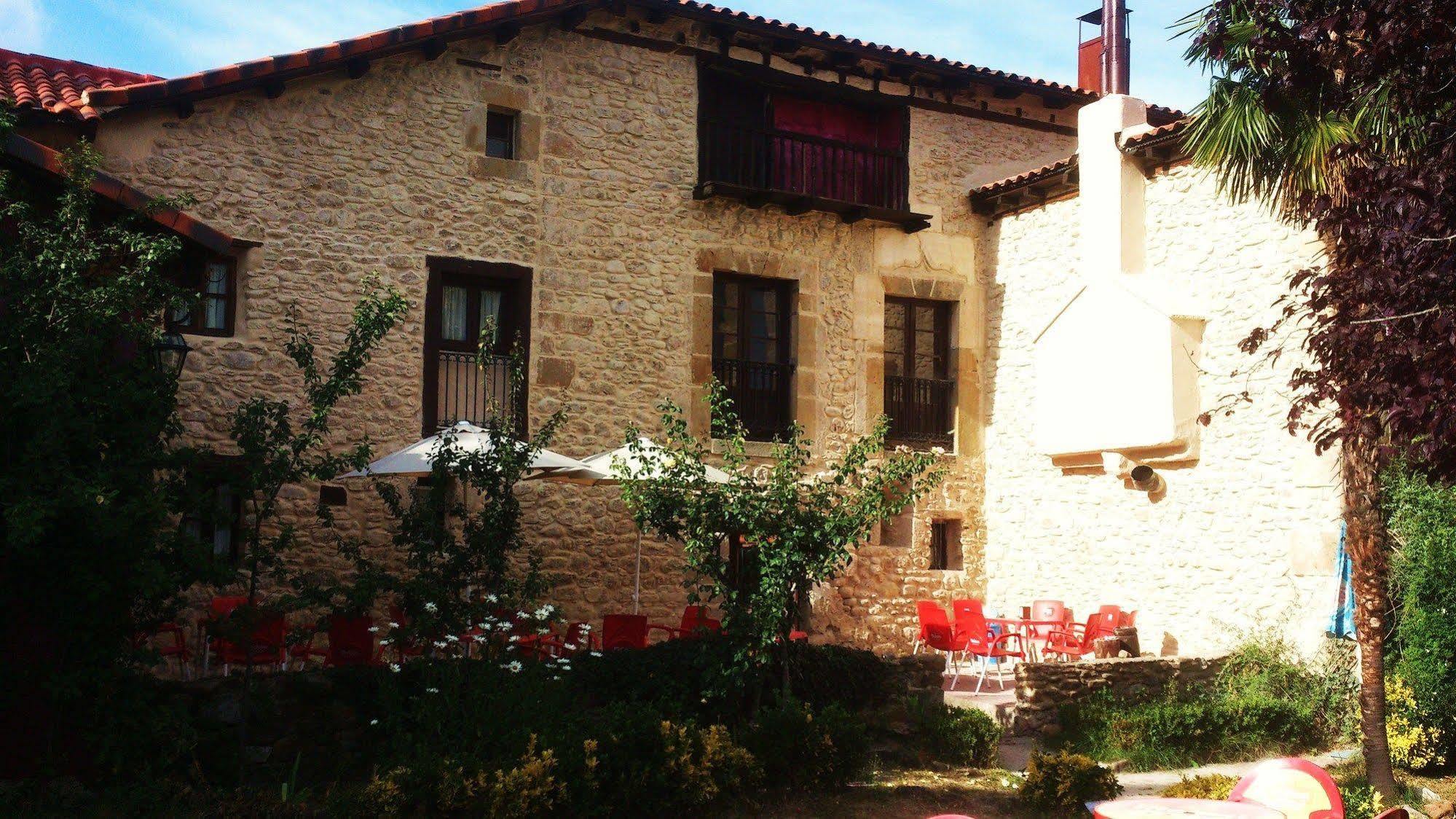 Palacio De Los Alvarado En Las Merindades El Ribero Dış mekan fotoğraf